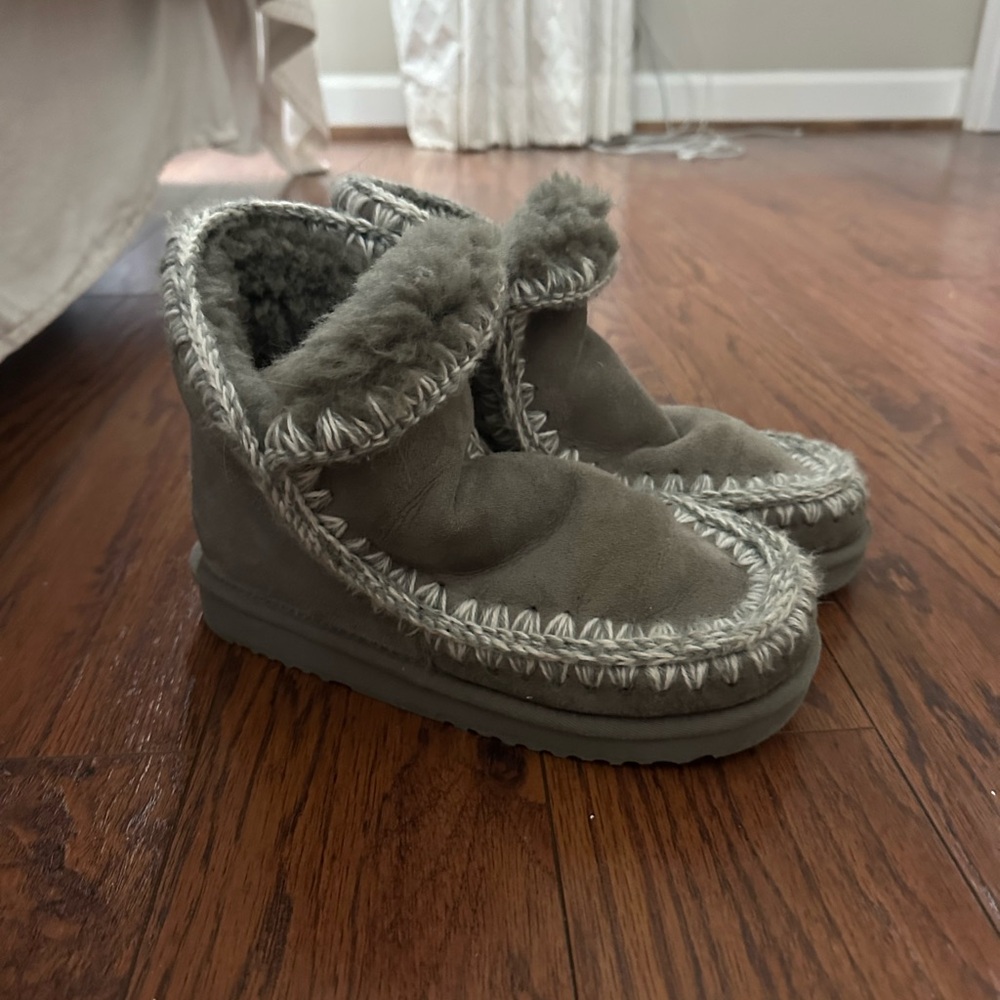 Mou Women's Slippers - Gray